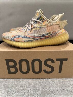 Authentic Adidas Yeezy Boost 350 V2 "MX Oat" Size US 6, UK 5.5. Worn a few times